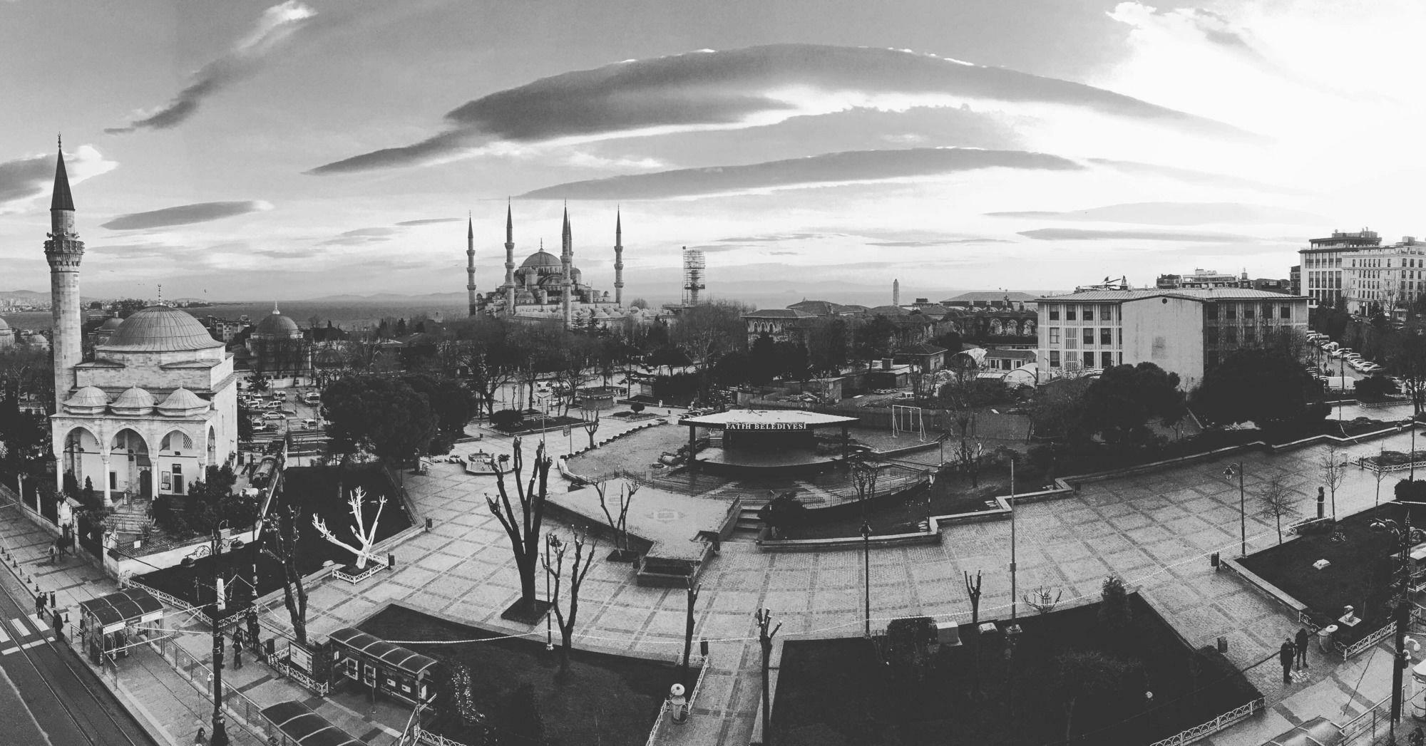 Esra Sultan Petrol Hotel Istambul Exterior foto